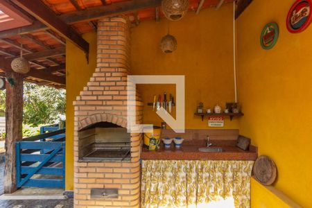 Casa à venda com 1000m², 4 quartos e 6 vagas Casa à venda com 1000m², 4 quartos e 6 vagasArea Gourmet