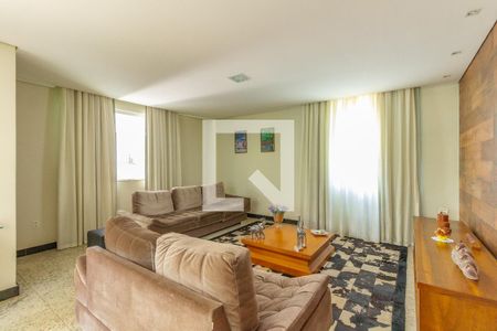 Sala de casa à venda com 4 quartos, 1000m² em Trevo, Belo Horizonte