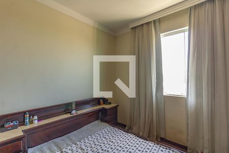 Casa à venda com 1000m², 4 quartos e 6 vagas Casa à venda com 1000m², 4 quartos e 6 vagasQuarto 1