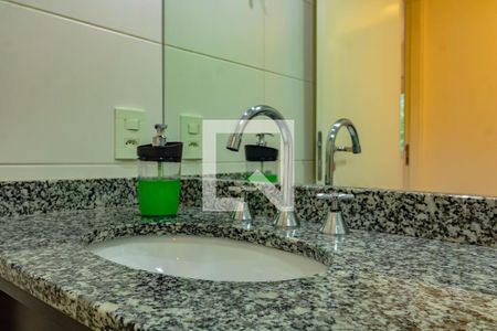 Apartamento para alugar com 71m², 2 quartos e 1 vaga Apartamento para alugar com 71m², 2 quartos e 1 vagaBanheiro 1