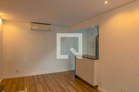 Apartamento para alugar com 71m², 2 quartos e 1 vaga Apartamento para alugar com 71m², 2 quartos e 1 vagaSala