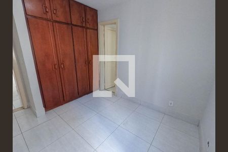 Apartamento para alugar com 194m², 4 quartos e 1 vagaQuarto 3