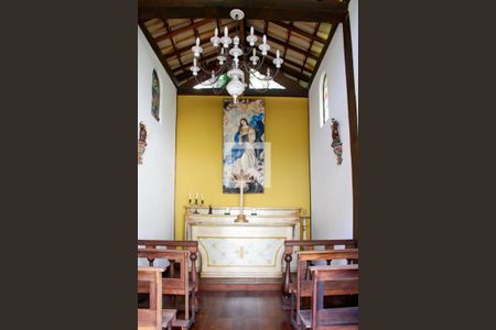 Casa de condomínio à venda com 3590m², 4 quartos e 6 vagas Casa de condomínio à venda com 3590m², 4 quartos e 6 vagasCapela