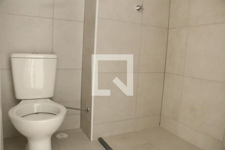 Apartamento à venda com 35m², 2 quartos e sem vagaDetalhe do banheiro