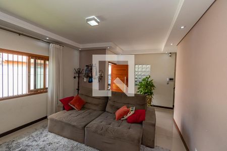 Sala de Estar de casa à venda com 3 quartos, 420m² em Vila Santa Isabel, Campinas