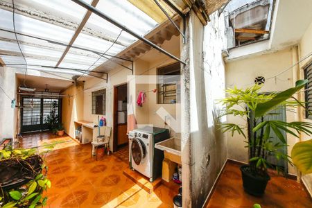 Casa à venda com 120m², 2 quartos e 1 vagaÁrea externa