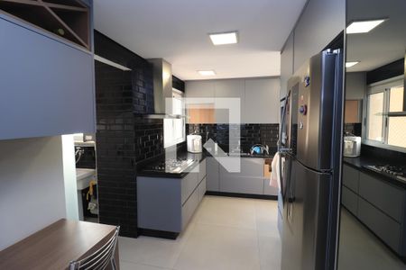 Apartamento para alugar com 152m², 3 quartos e 2 vagasCozinha