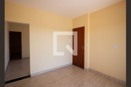 Casa de condomínio para alugar com 64m², 1 quarto e sem vagaSala