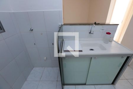 Cozinha de apartamento à venda com 2 quartos, 58m² em Olaria, Contagem