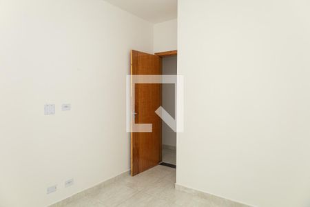 Quarto 2 de apartamento para alugar com 2 quartos, 42m² em Jardim Itapemirim, São Paulo