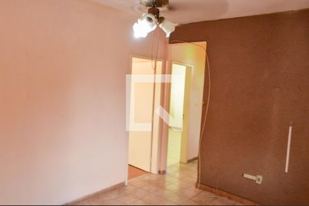 Sala 2 de casa para alugar com 2 quartos, 100m² em Taquara, Rio de Janeiro