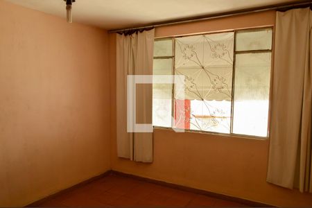 Quarto 1 de casa para alugar com 2 quartos, 100m² em Taquara, Rio de Janeiro