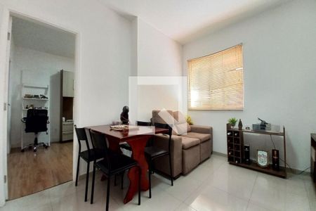Sala de apartamento à venda com 1 quarto, 45m² em Castelo, Campinas