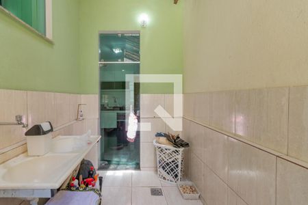 Casa à venda com 200m², 3 quartos e 4 vagas Casa à venda com 200m², 3 quartos e 4 vagasÁrea de Serviço