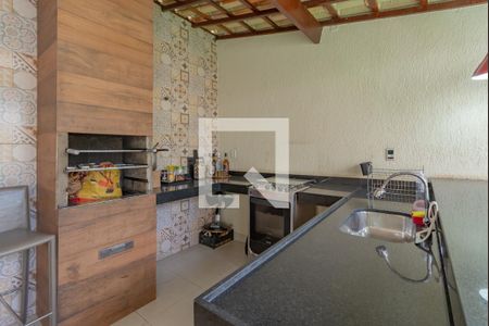Casa à venda com 200m², 3 quartos e 4 vagas Casa à venda com 200m², 3 quartos e 4 vagasÁrea Gourmet - Quintal