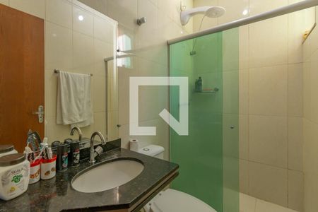 Casa à venda com 200m², 3 quartos e 4 vagas Casa à venda com 200m², 3 quartos e 4 vagasBanheiro Social