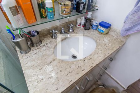 Apartamento à venda com 96m², 3 quartos e 3 vagasDetalhe do Banheiro da Suite