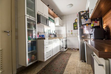 Apartamento à venda com 96m², 3 quartos e 3 vagasCozinha