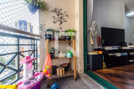 Apartamento à venda com 96m², 3 quartos e 3 vagasVaranda