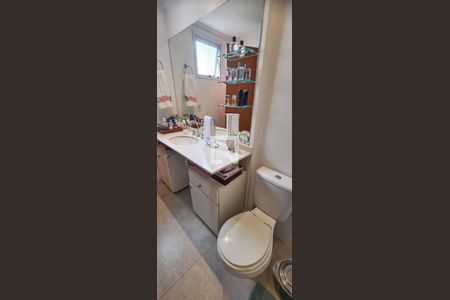 Apartamento à venda com 167m², 3 quartos e 4 vagasBanheiro da Suíte 1