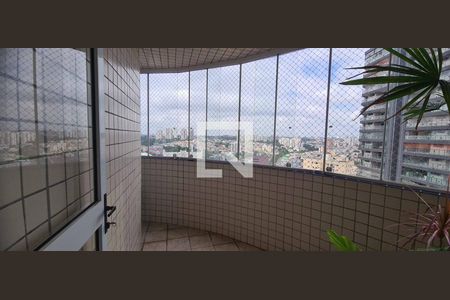 Apartamento à venda com 167m², 3 quartos e 4 vagasVaranda