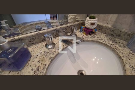 Apartamento à venda com 167m², 3 quartos e 4 vagasBanheiro Social