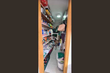 Apartamento à venda com 167m², 3 quartos e 4 vagasDispensa