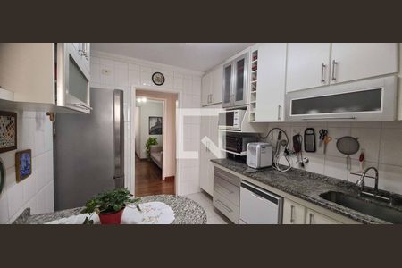 Apartamento à venda com 167m², 3 quartos e 4 vagasCozinha