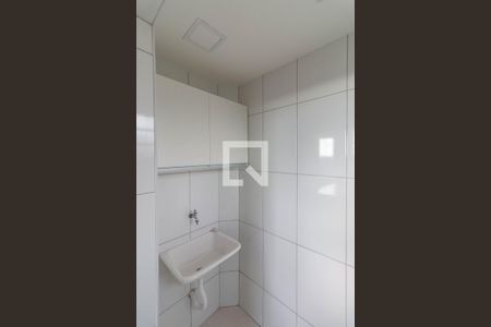Área de Serviço de apartamento para alugar com 2 quartos, 65m² em Itamarati, Belo Horizonte