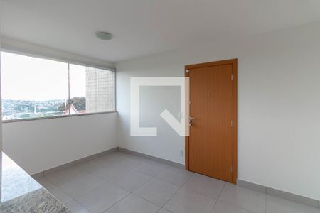 Sala de apartamento para alugar com 2 quartos, 65m² em Itamarati, Belo Horizonte
