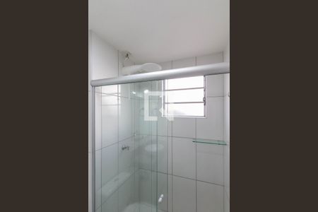 Banheiro de apartamento para alugar com 2 quartos, 65m² em Itamarati, Belo Horizonte