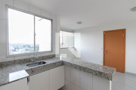 Cozinha de apartamento para alugar com 2 quartos, 65m² em Itamarati, Belo Horizonte