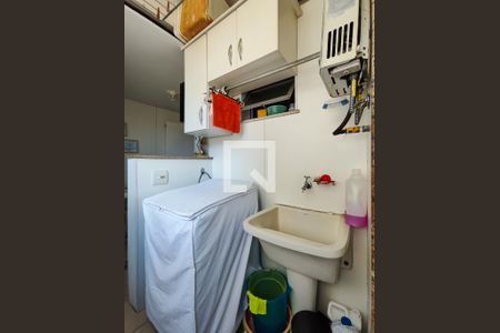 Apartamento à venda com 86m², 2 quartos e 1 vagaÁrea de Serviço