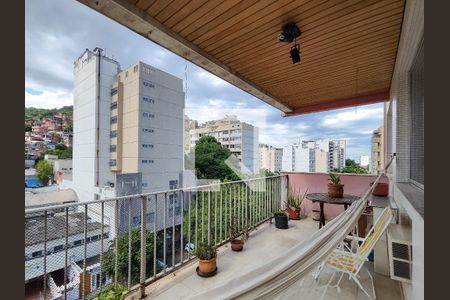Apartamento à venda com 86m², 2 quartos e 1 vagaVaranda da Sala