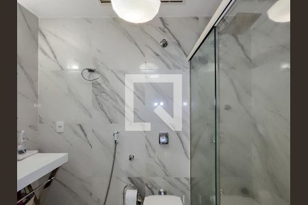 Apartamento à venda com 86m², 2 quartos e 1 vagaBanheiro da Suíte