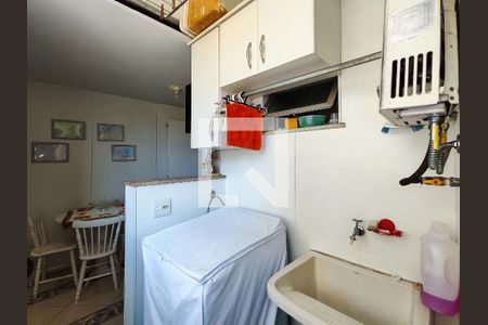 Apartamento à venda com 86m², 2 quartos e 1 vagaÁrea de Serviço