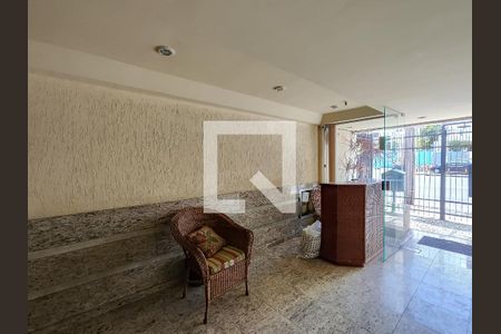 Apartamento à venda com 86m², 2 quartos e 1 vagaFachada e portaria