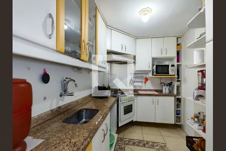 Apartamento à venda com 86m², 2 quartos e 1 vagaCozinha