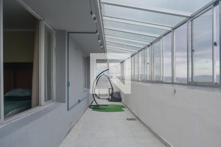 Apartamento para alugar com 300m², 4 quartos e sem vagaCorredor