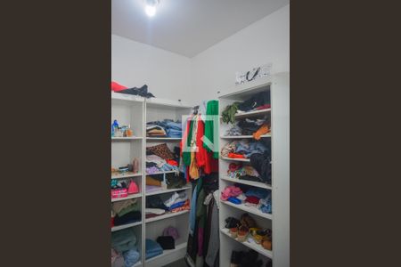Closet suite de apartamento para alugar com 4 quartos, 300m² em Centro Histórico, Porto Alegre