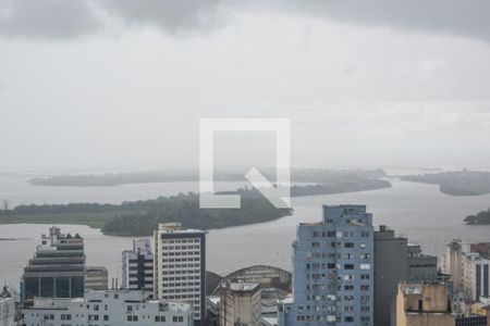 Apartamento para alugar com 300m², 4 quartos e sem vagaVista da área com churrasqueira