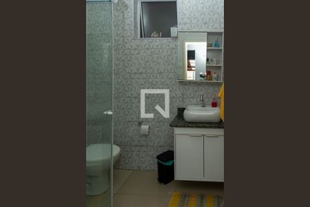 Casa de condomínio à venda com 145m², 3 quartos e 1 vagaBanheiro 1