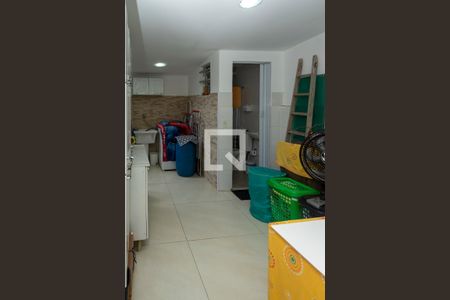 Casa de condomínio à venda com 145m², 3 quartos e 1 vagaÁrea de Serviço