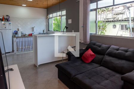 Casa de condomínio à venda com 145m², 3 quartos e 1 vagaSala 2