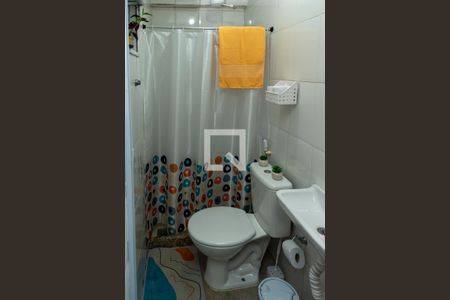 Casa de condomínio à venda com 145m², 3 quartos e 1 vagaBanheiro 2