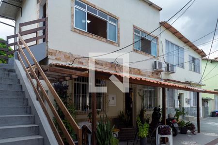 Casa de condomínio à venda com 145m², 3 quartos e 1 vagaFACHADA