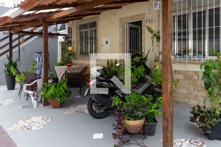 Casa de condomínio à venda com 145m², 3 quartos e 1 vagaFACHADA - VARANDA