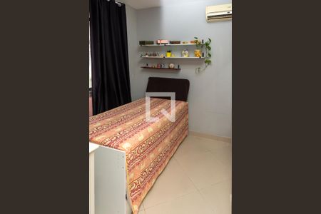 Quarto 1 de casa de condomínio à venda com 3 quartos, 145m² em Taquara, Rio de Janeiro