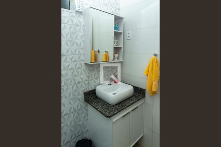 Casa de condomínio à venda com 145m², 3 quartos e 1 vagaBanheiro 1