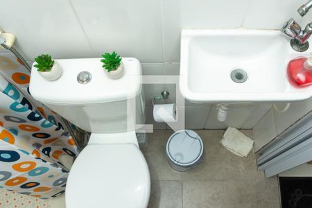 Casa de condomínio à venda com 145m², 3 quartos e 1 vagaBanheiro 2